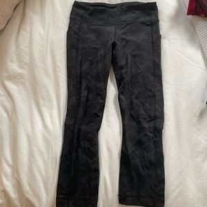 Lululemon Pace Rival Mid-Rise Black Camo leggings